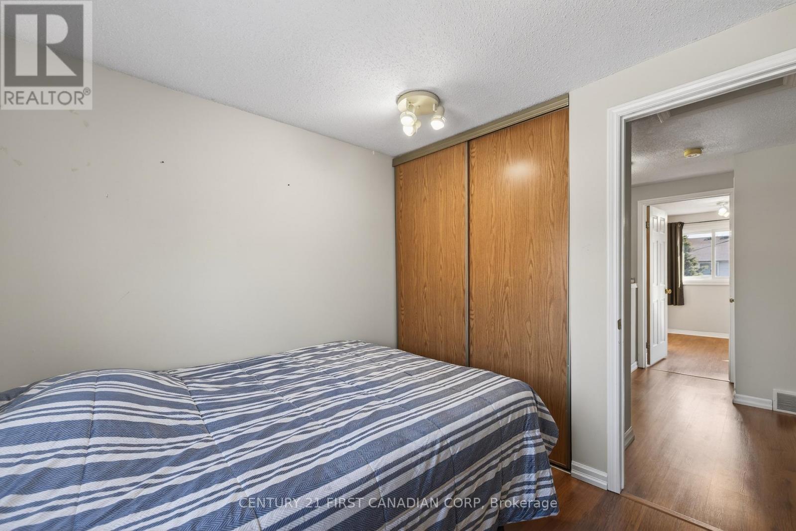 44 - 217 Martinet Avenue, London East, Ontario  N5V 4P5 - Photo 21 - X12801216