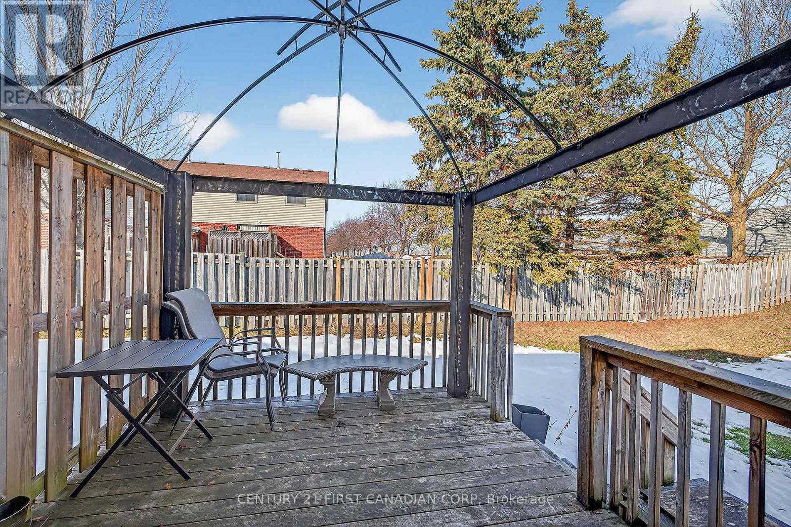 44 - 217 Martinet Avenue, London East, Ontario  N5V 4P5 - Photo 32 - X12801216