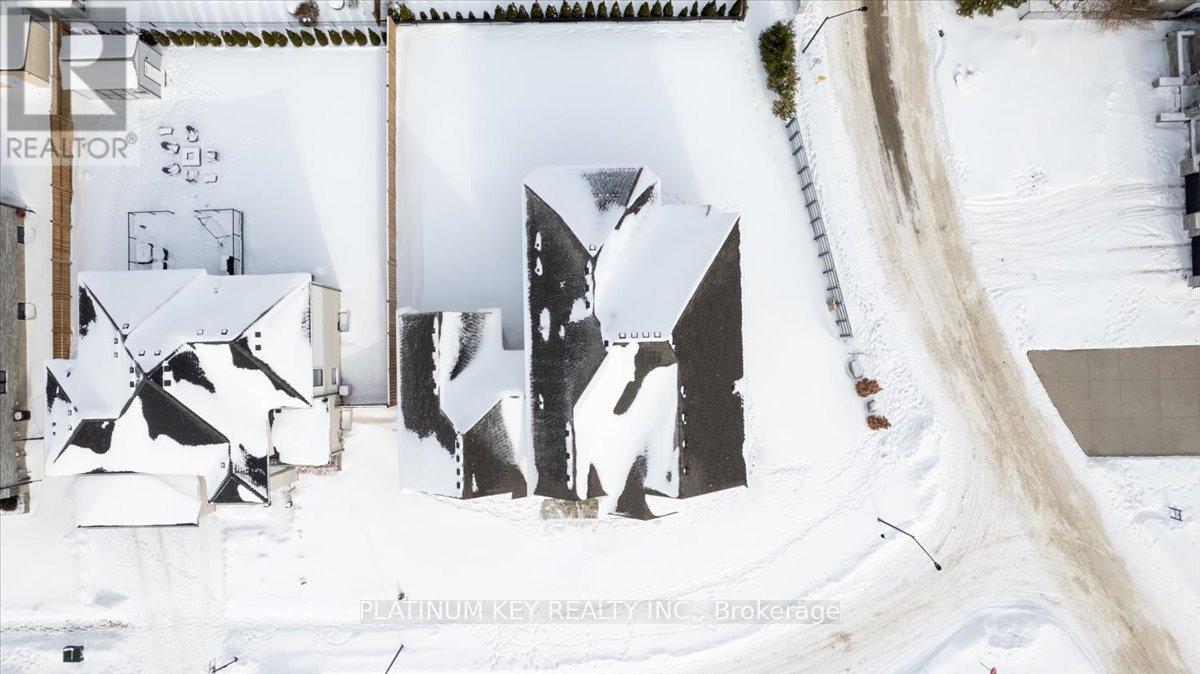 7 Edgeview Crescent, Middlesex Centre, Ontario  N0L 1R0 - Photo 43 - X12801312