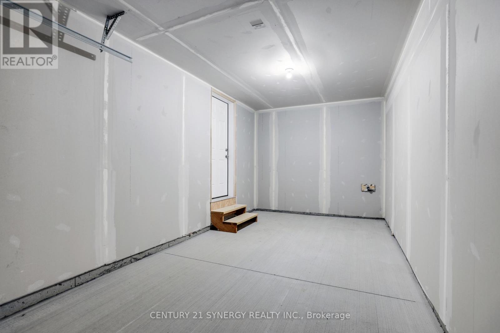 91 Staples Boulevard, Smiths Falls, Ontario  K7A 0B8 - Photo 27 - X12801030