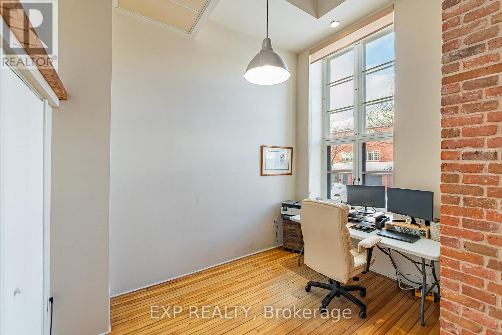 206 - 589 Rideau Street, Ottawa, Ontario  K1N 6A1 - Photo 15 - X12801114