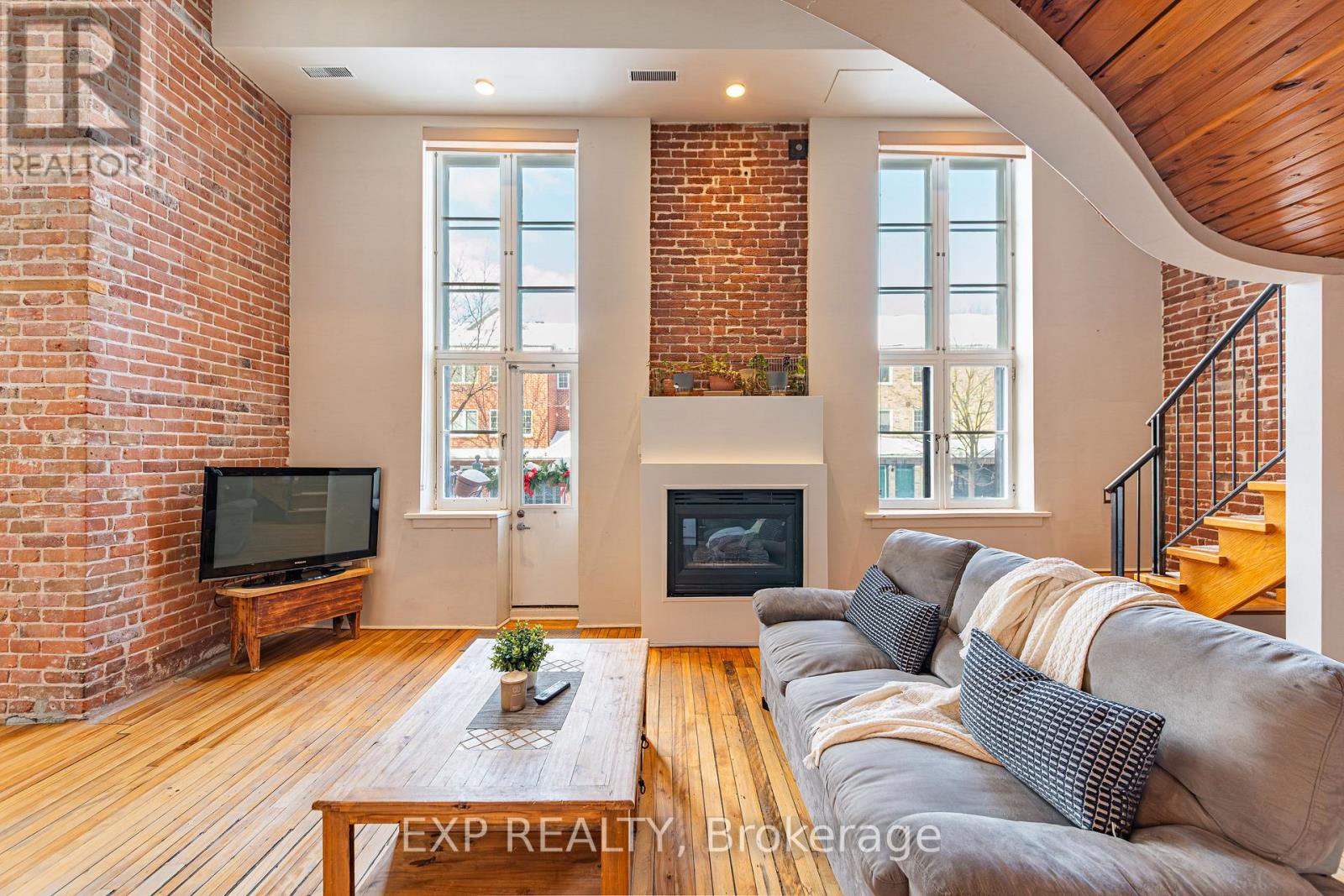 206 - 589 Rideau Street, Ottawa, Ontario  K1N 6A1 - Photo 7 - X12801114