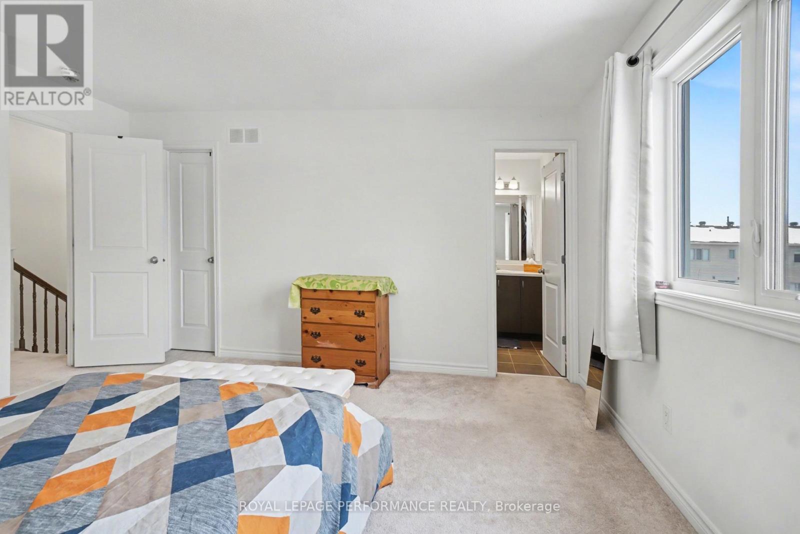 664 Des Aubepines Drive, Ottawa, Ontario  K4A 1B9 - Photo 15 - X12801372