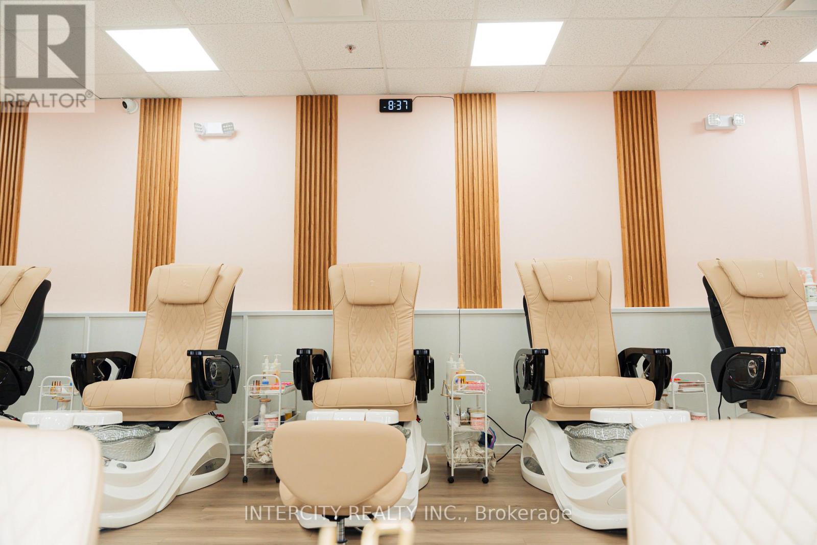 38 - 11615 Mcvean Drive, Brampton, Ontario  L6P 4R3 - Photo 3 - W12801004