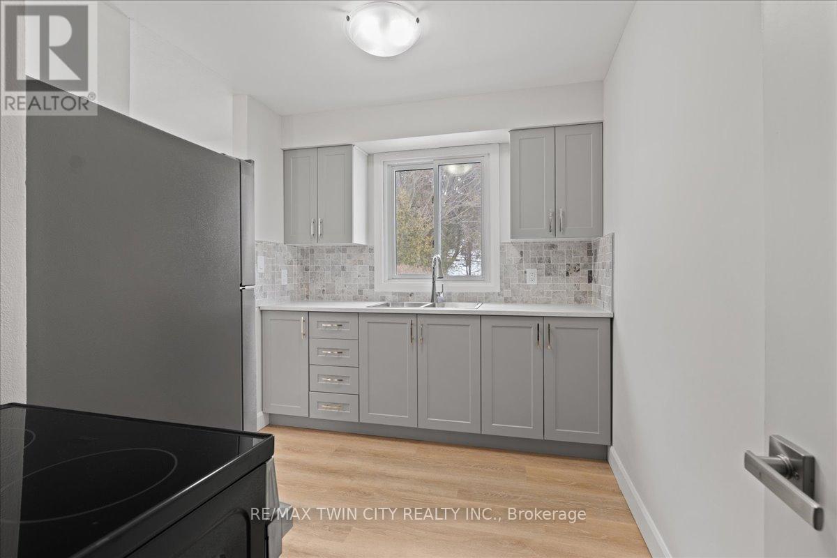 83 Elm Street, Norfolk, Ontario  N3Y 3B7 - Photo 10 - X12760636