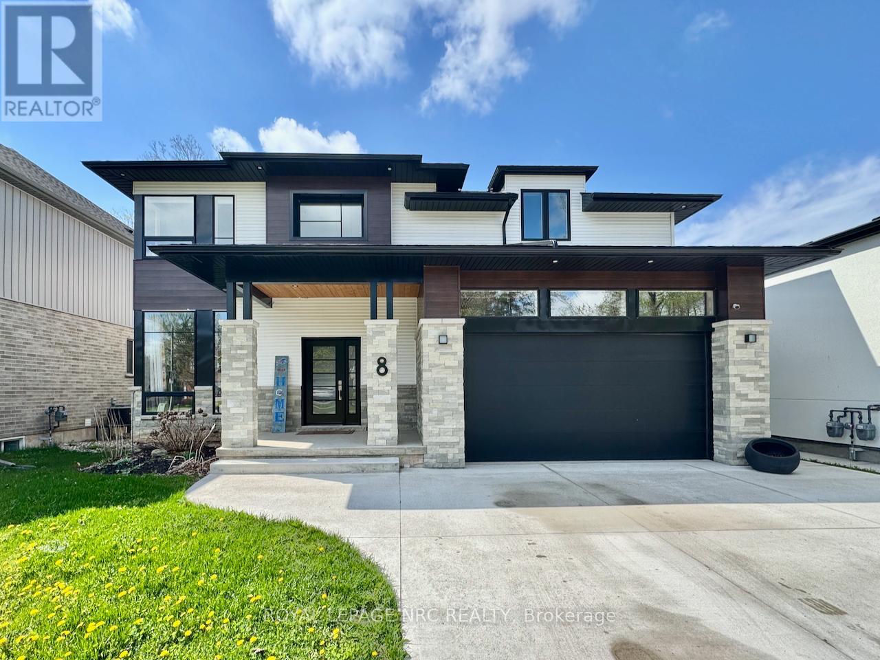 8 Hilda Street, Welland, Ontario  L3C 0H3 - Photo 1 - X12801124