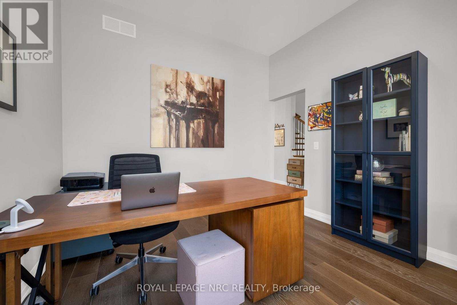 8 Hilda Street, Welland, Ontario  L3C 0H3 - Photo 7 - X12801124