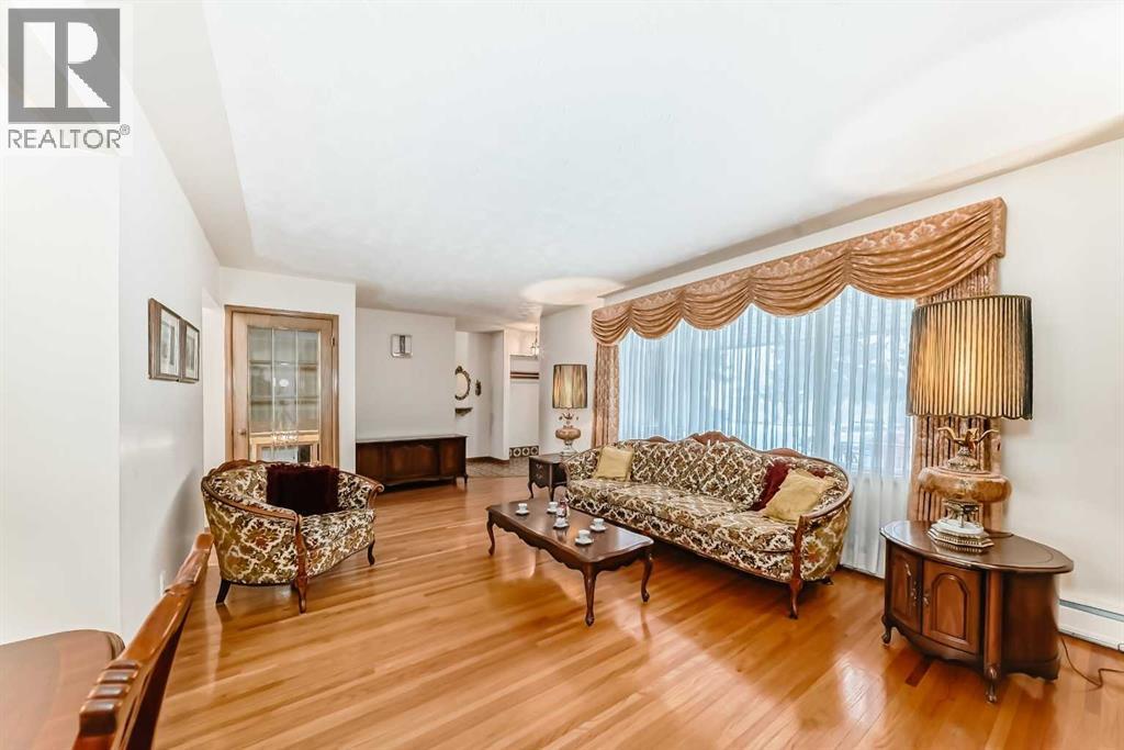 42 Fullerton Road Se, Calgary, Alberta  T2H 1E5 - Photo 3 - A2286976