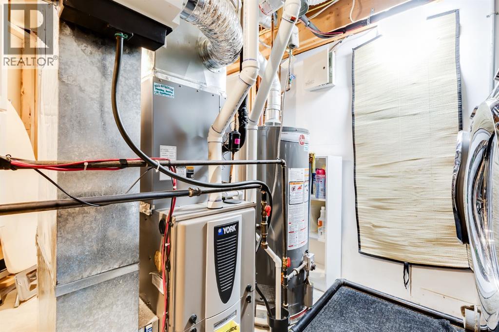 720 Woodside Drive Nw, Airdrie, Alberta  T4B 2H1 - Photo 36 - A2286339