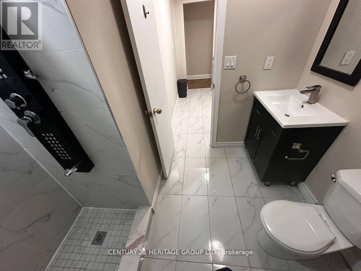 6303 Yonge Street, Toronto, Ontario  M2M 3X7 - Photo 13 - C12801058