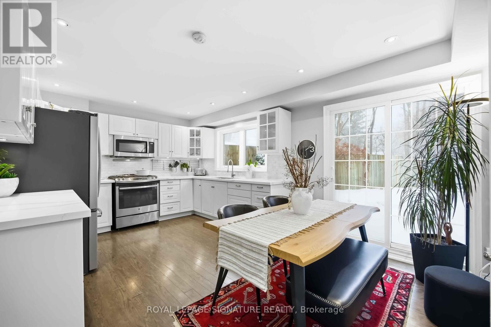 104 Marbury Crescent, Toronto, Ontario  M3A 2G4 - Photo 6 - C12801074