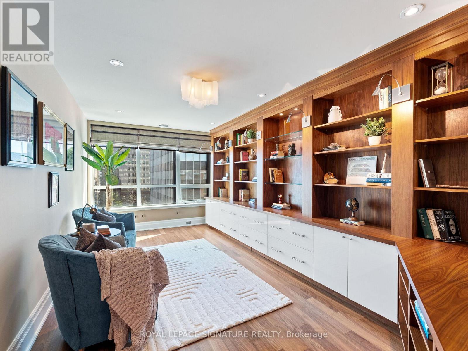 603 - 155 St. Clair Avenue W, Toronto, Ontario  M4V 0A1 - Photo 21 - C12801128