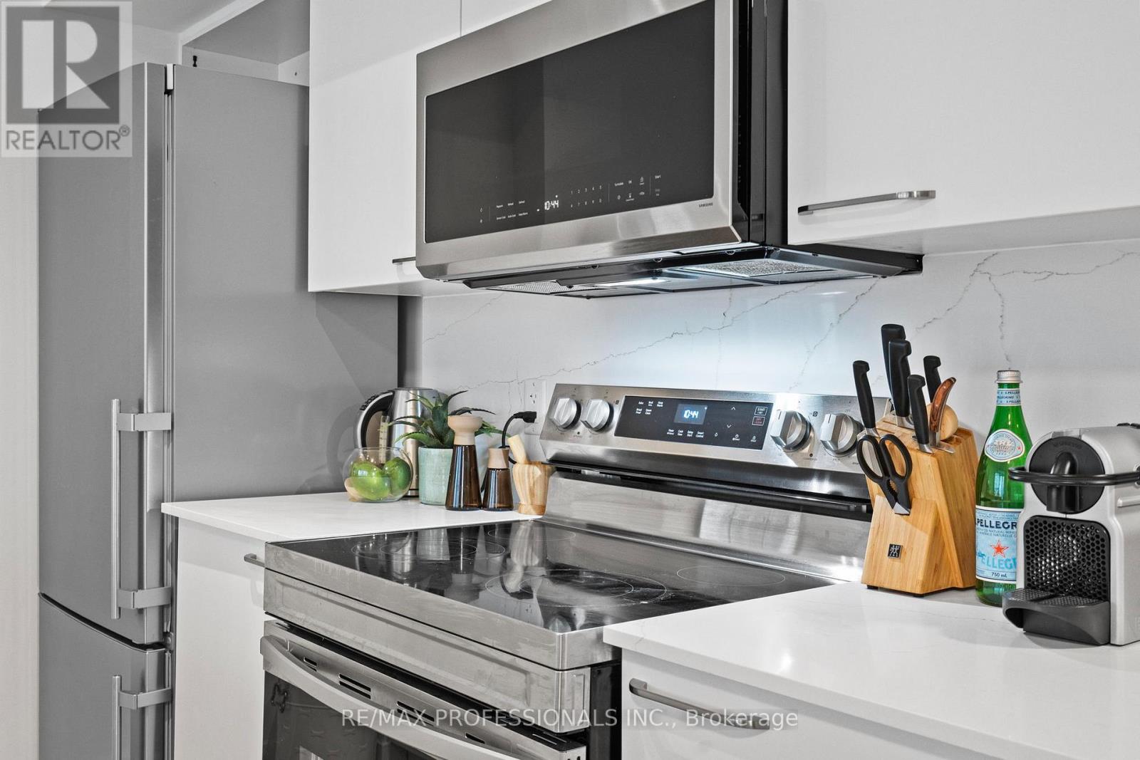 1505 - 375 King Street W, Toronto, Ontario  M5V 1K5 - Photo 6 - C12801174