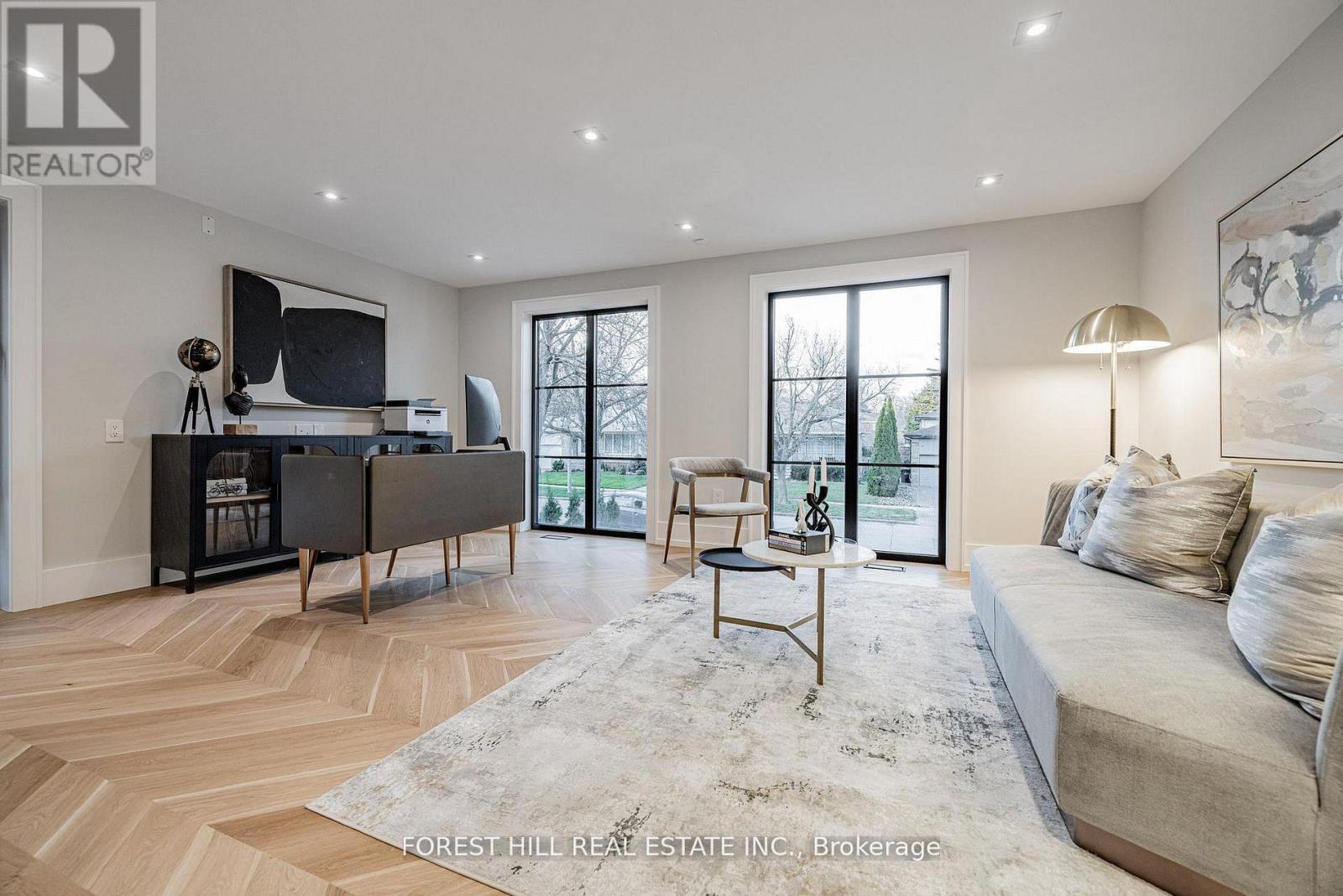 23 Didrickson Drive, Toronto, Ontario  M2P 1J7 - Photo 21 - C12801200