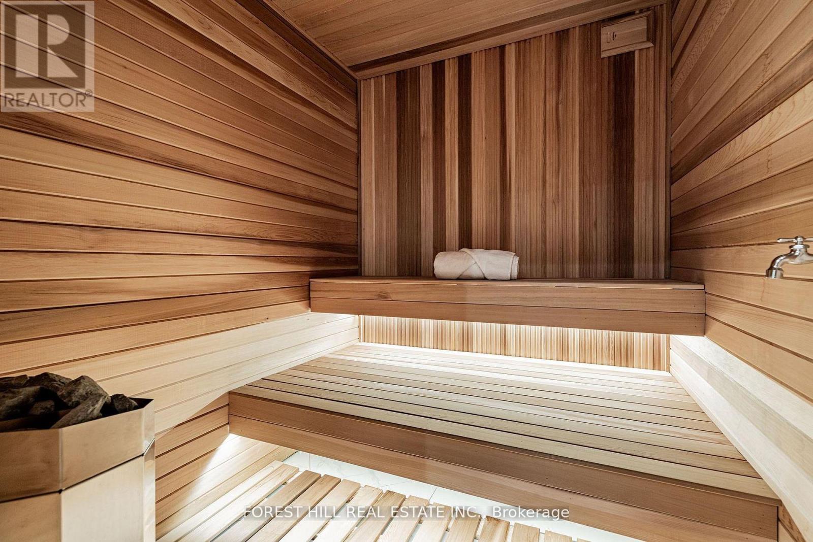 23 Didrickson Drive, Toronto, Ontario  M2P 1J7 - Photo 34 - C12801200