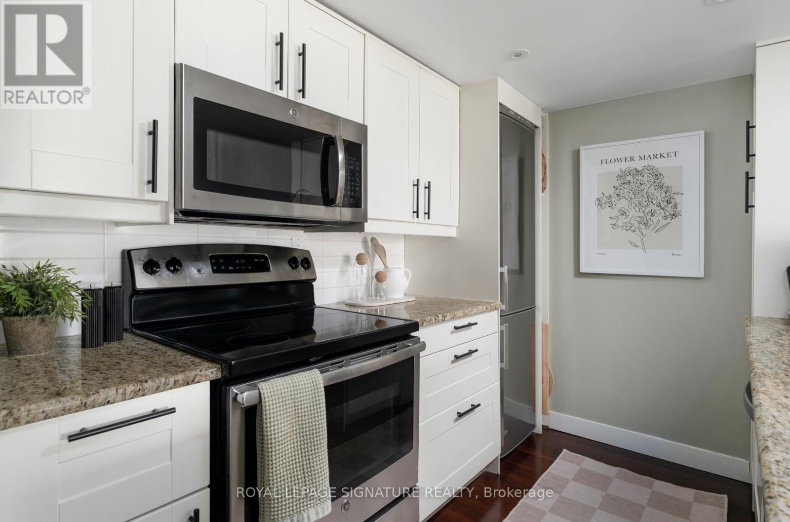 903 - 725 King Street W, Toronto, Ontario  M5V 2W9 - Photo 3 - C12801348