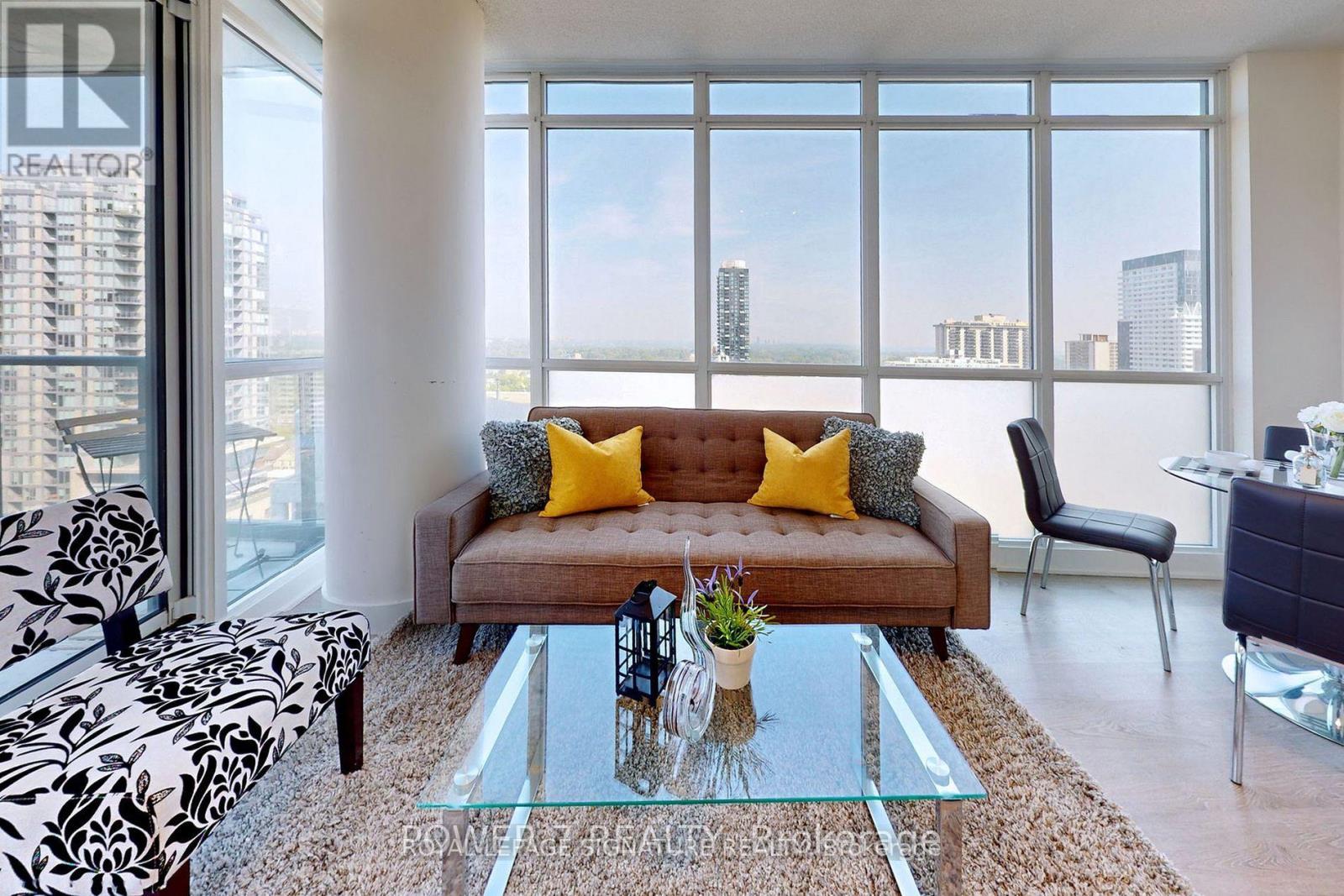 1805 - 30 Roehampton Avenue, Toronto, Ontario  M4P 0B9 - Photo 5 - C12801352