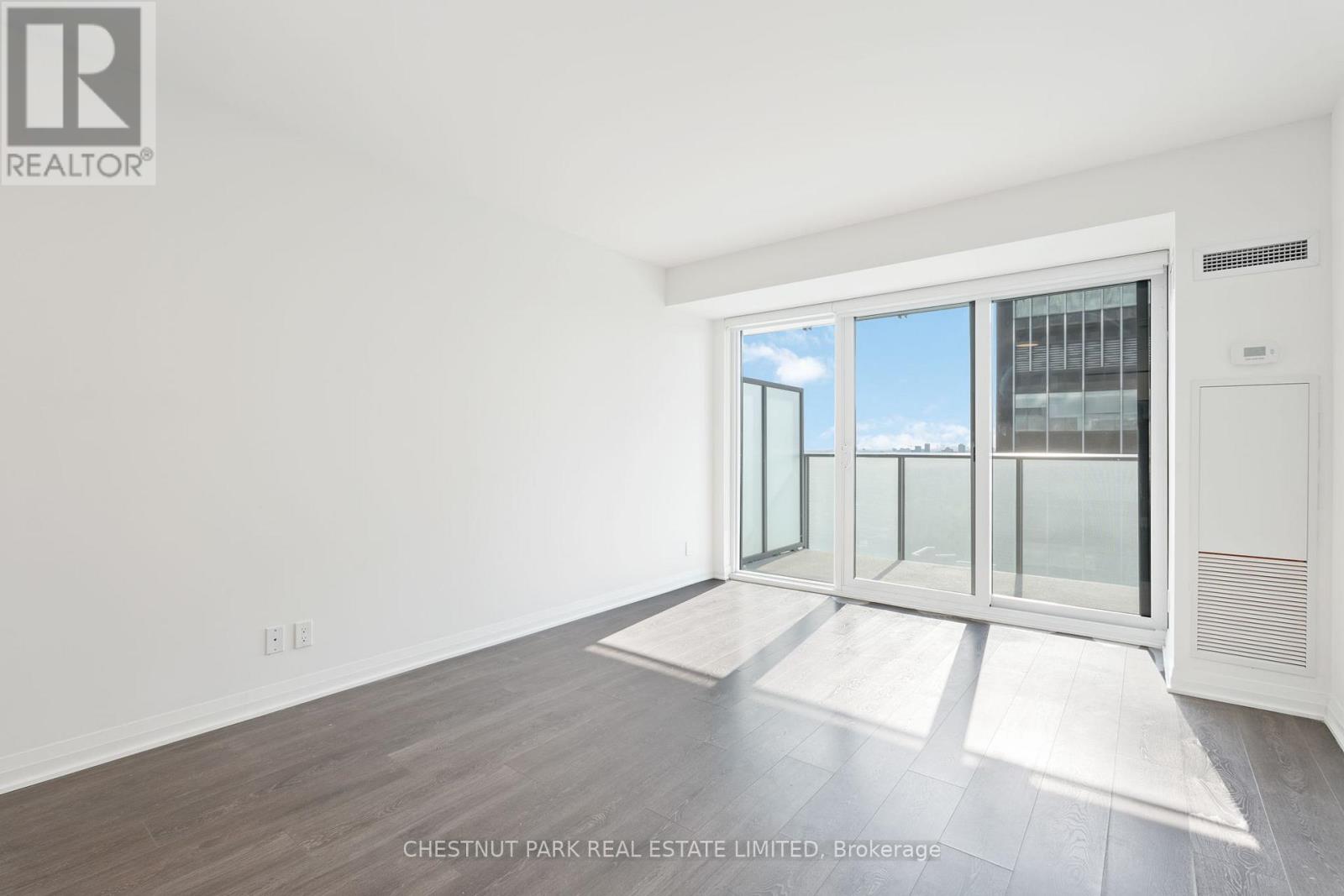 1603 - 99 Foxbar Road, Toronto, Ontario  M4V 0B2 - Photo 12 - C12801358