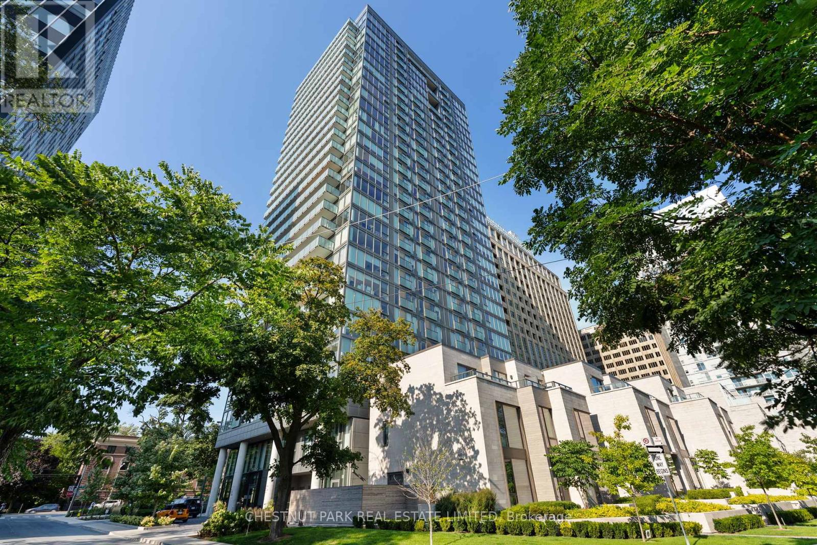 1603 - 99 Foxbar Road, Toronto, Ontario  M4V 0B2 - Photo 5 - C12801358