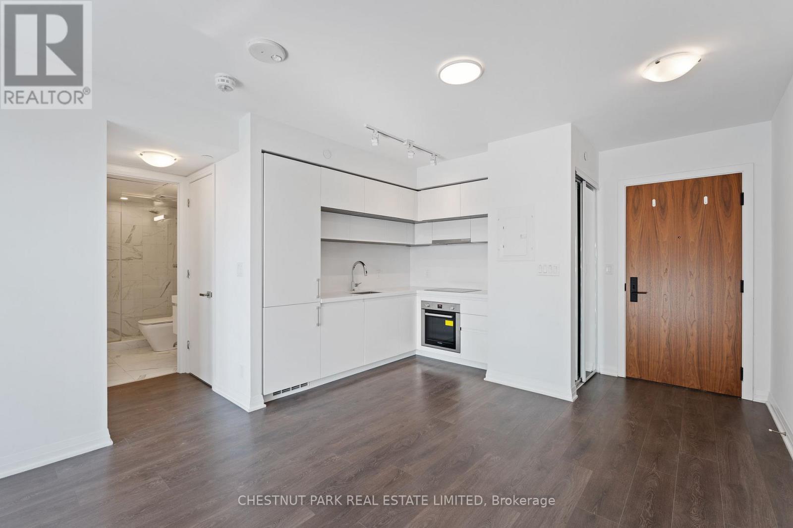 1603 - 99 Foxbar Road, Toronto, Ontario  M4V 0B2 - Photo 6 - C12801358