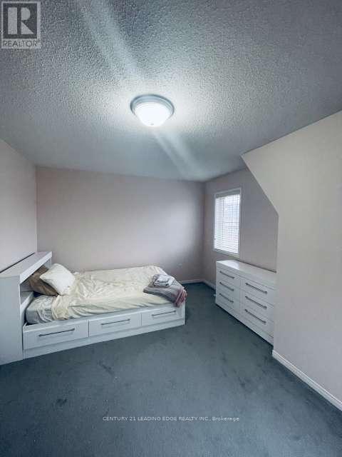 2nd Bdrm - 28 Burtonbury Lane, Ajax, Ontario  L1Z 0C9 - Photo 2 - E12801068