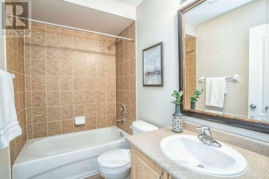 2nd Bdrm - 28 Burtonbury Lane, Ajax (Northeast Ajax), Ontario  L1Z 0C9 - Photo 3 - E12801068