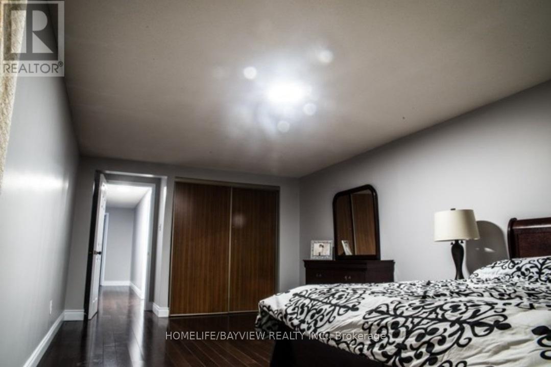 18 Rangeley Drive, Toronto, Ontario  M1B 5C1 - Photo 11 - E12801212