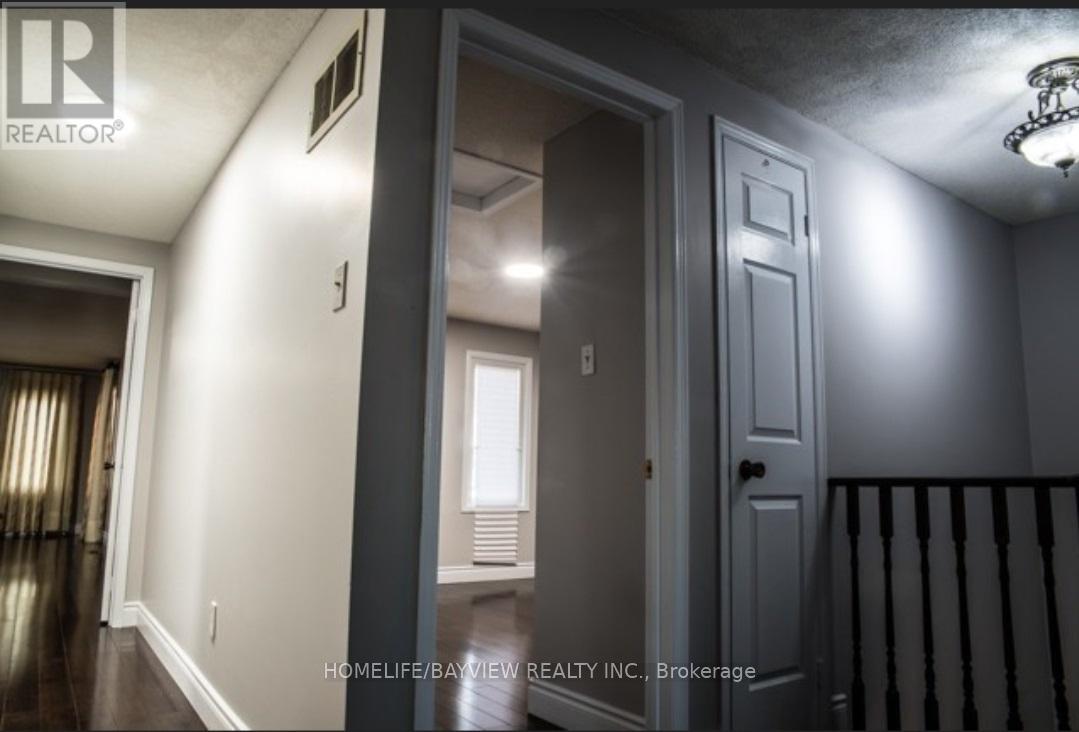 18 Rangeley Drive, Toronto, Ontario  M1B 5C1 - Photo 8 - E12801212