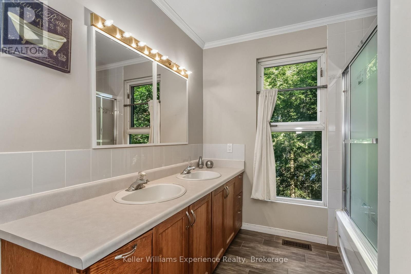 19 Huron Trail, Georgian Bay (Baxter), Ontario  L0K 2A0 - Photo 30 - X12801268