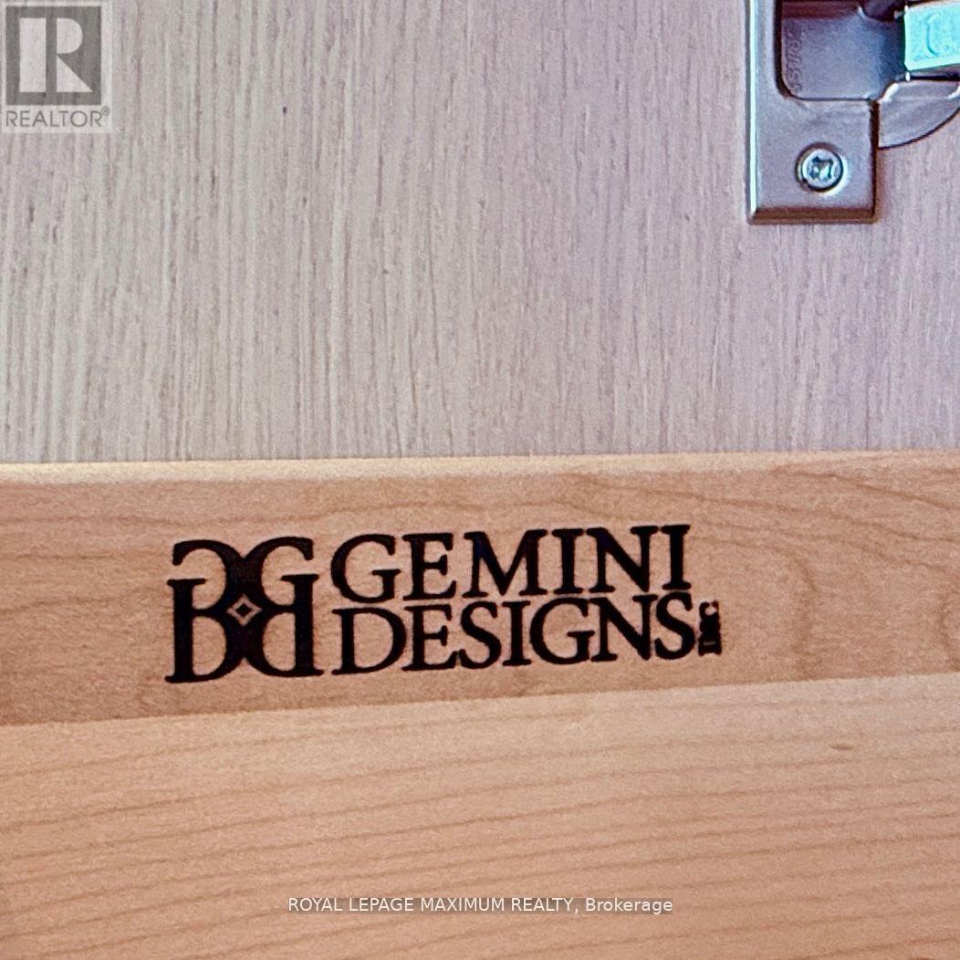 Ph 212 - 9000 Jane Street, Vaughan, Ontario  L4K 2M9 - Photo 10 - N12801072