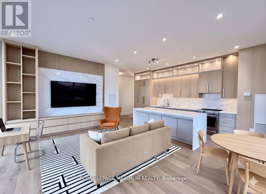 Ph 212 - 9000 Jane Street, Vaughan, Ontario  L4K 2M9 - Photo 3 - N12801072