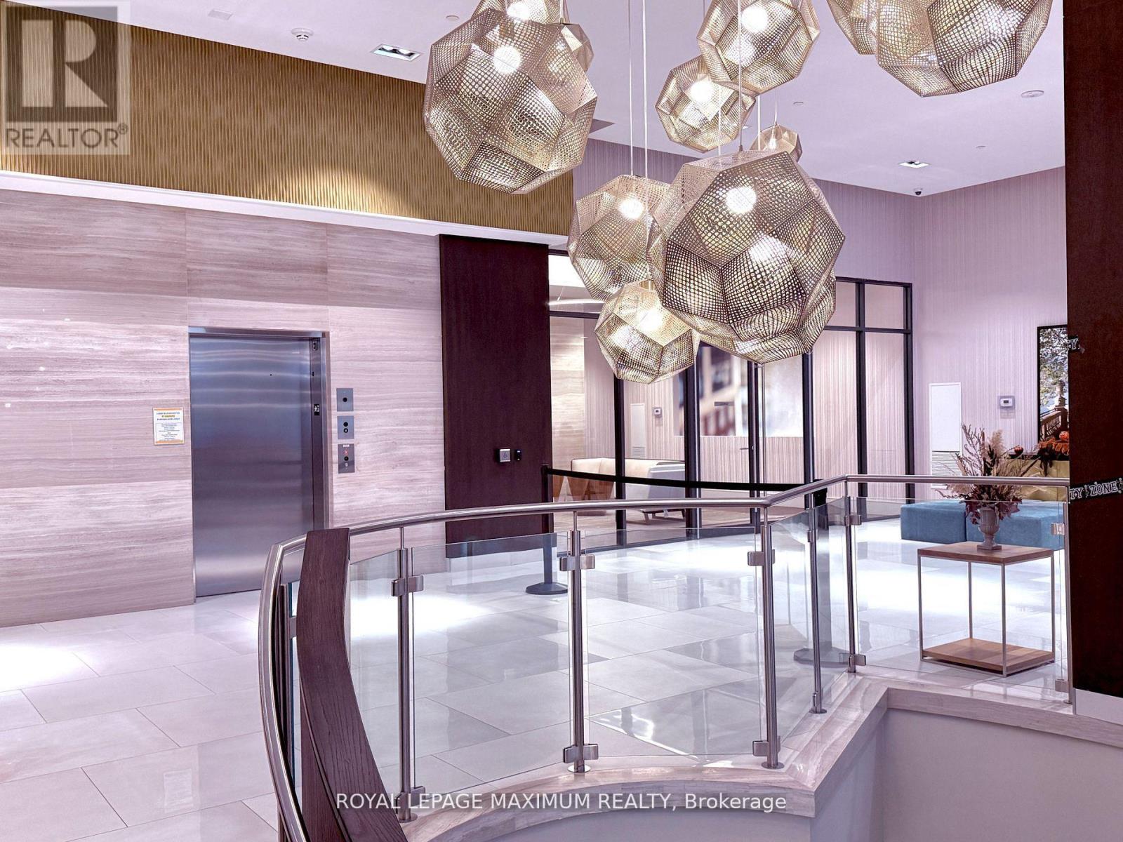 Ph 212 - 9000 Jane Street, Vaughan, Ontario  L4K 2M9 - Photo 35 - N12801072