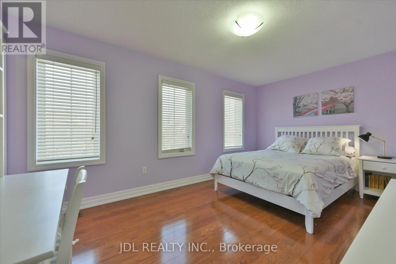 9 O'hara Crescent, Richmond Hill, Ontario  L4E 4E1 - Photo 17 - N12801130