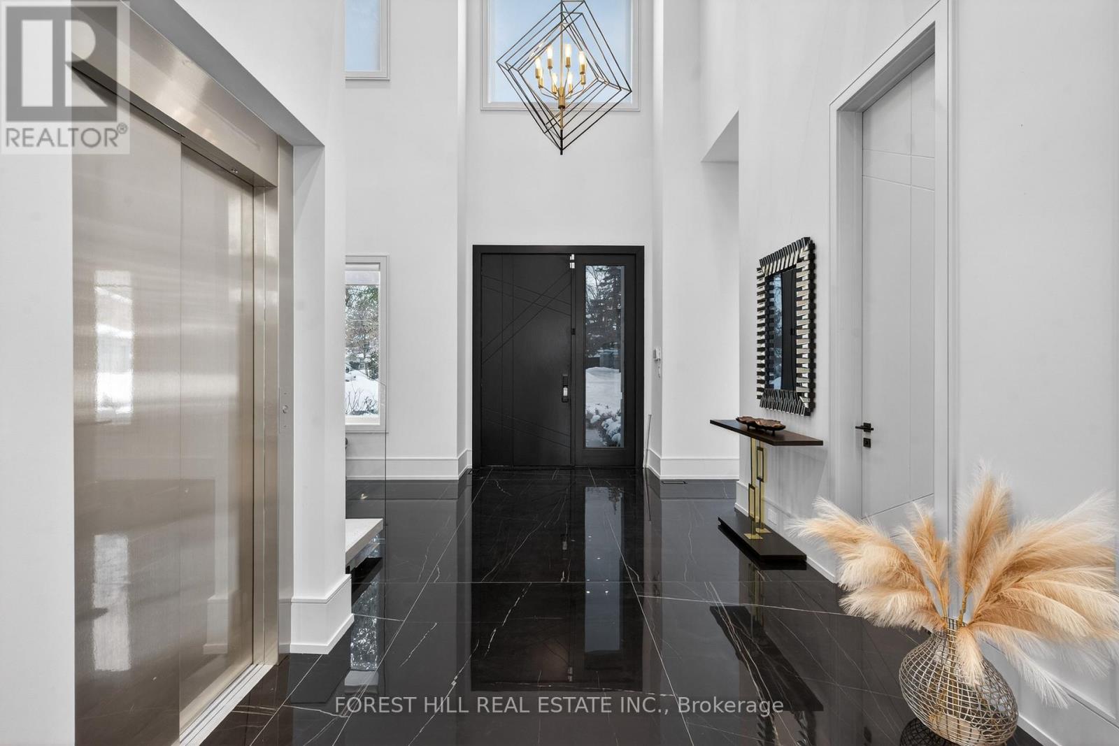 8 Elspeth Place, Markham, Ontario  L3T 1C4 - Photo 2 - N12801172