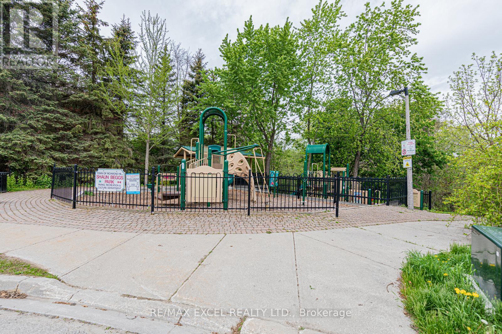 Bsmt - 68 Direzze Court, Richmond Hill, Ontario  L4C 0C6 - Photo 11 - N12801192