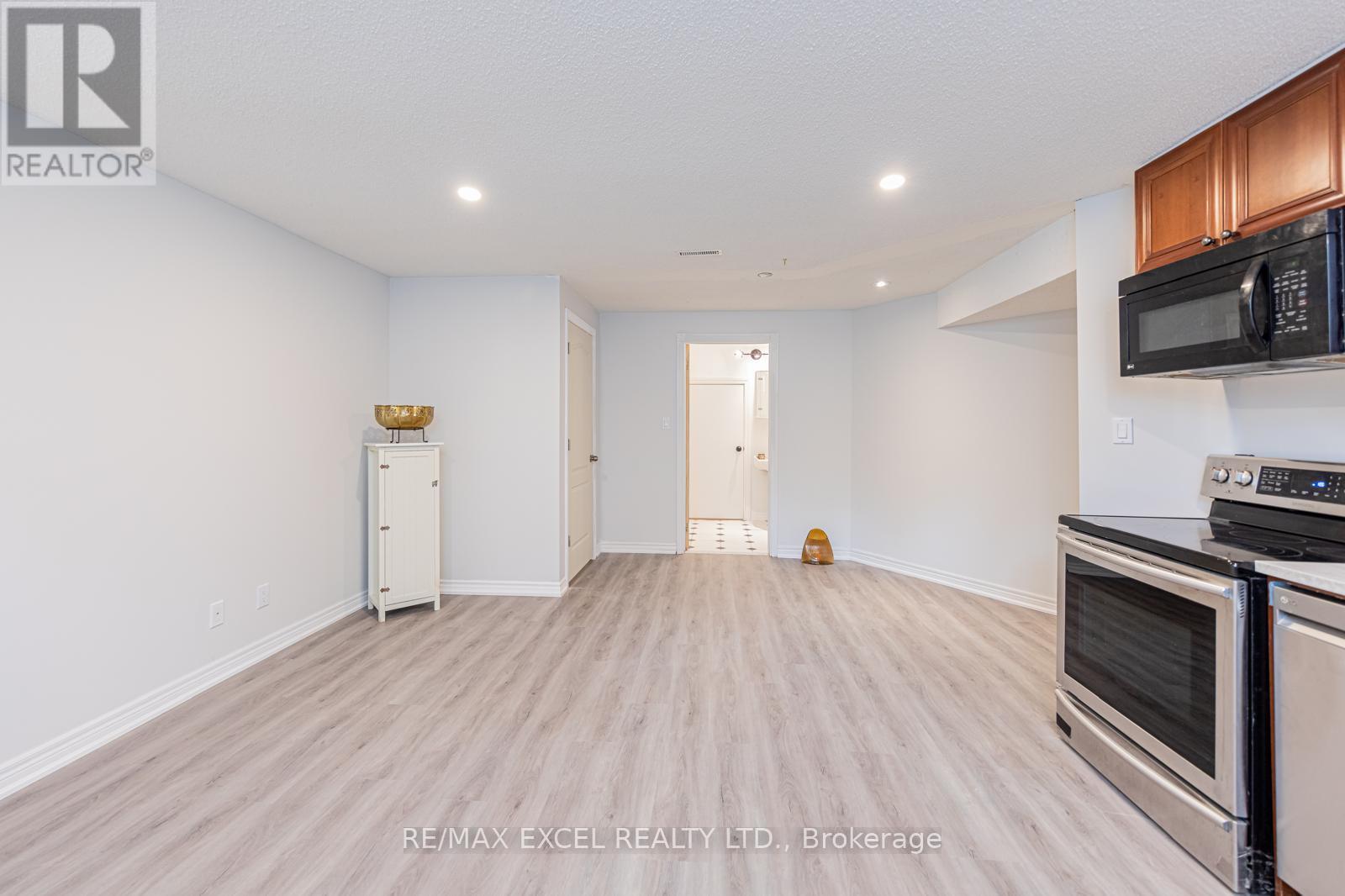 Bsmt - 68 Direzze Court, Richmond Hill, Ontario  L4C 0C6 - Photo 6 - N12801192