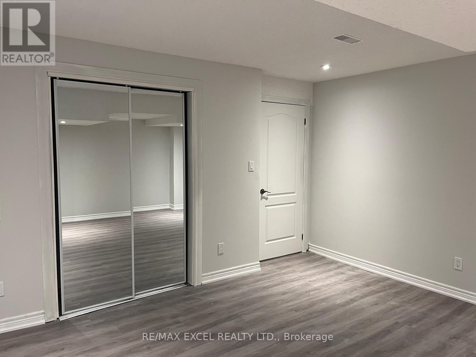 Bsmt - 68 Direzze Court, Richmond Hill, Ontario  L4C 0C6 - Photo 7 - N12801192