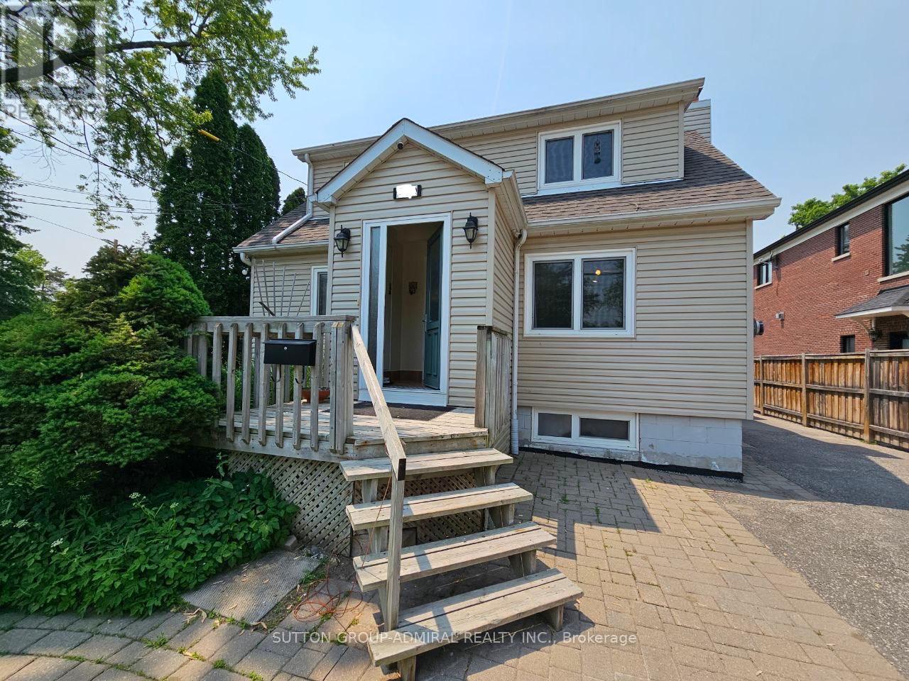 110 Wood Lane, Richmond Hill, Ontario  L4C 4W1 - Photo 20 - N12801198