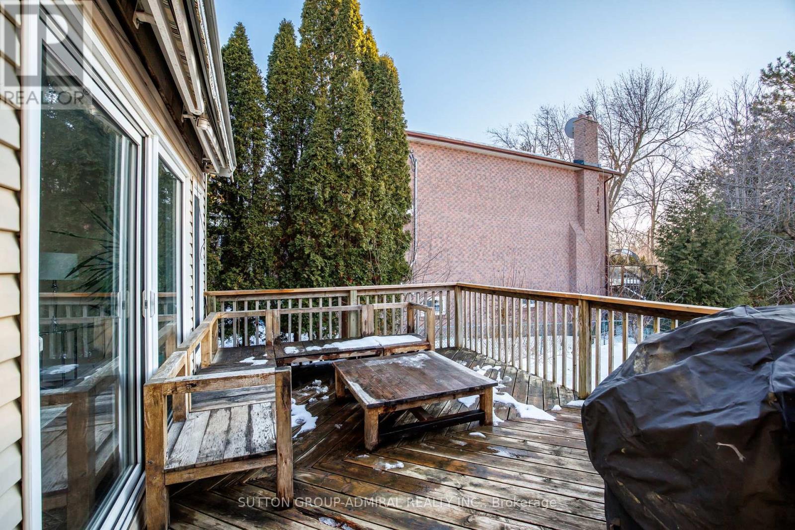 110 Wood Lane, Richmond Hill, Ontario  L4C 4W1 - Photo 39 - N12801198