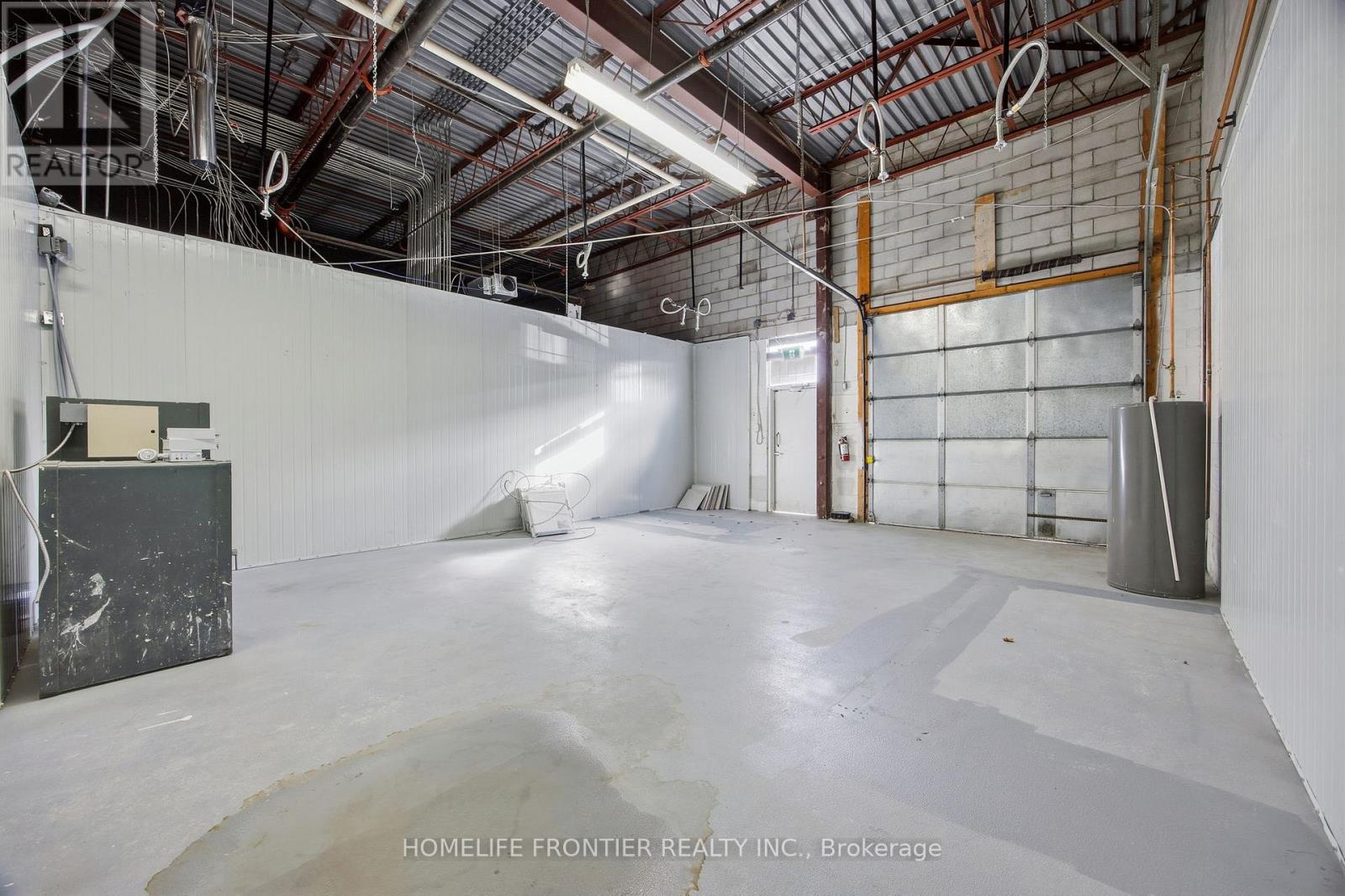 14 - 145 Royal Crest Court, Markham, Ontario  L3R 9Z4 - Photo 3 - N12801232