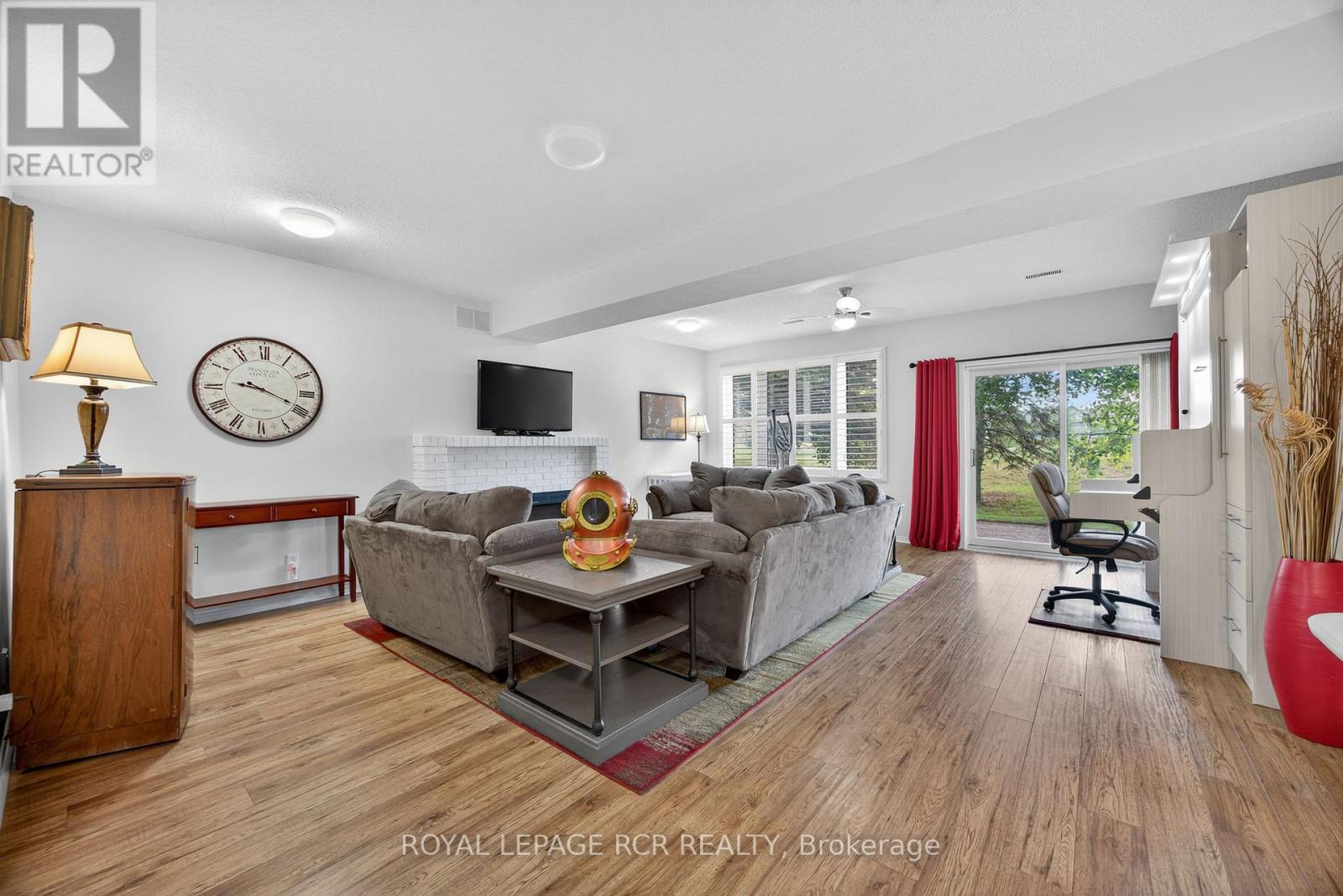 108 Green Briar Road, New Tecumseth, Ontario  L9R 1R4 - Photo 4 - N12801290