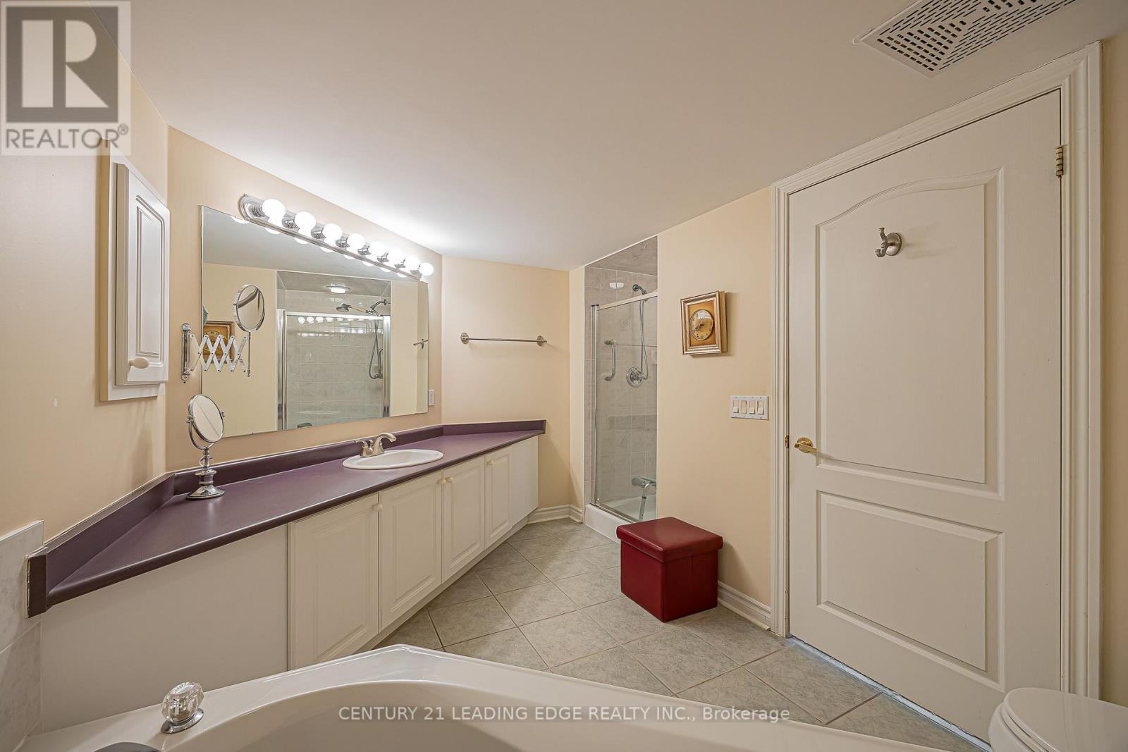 201 - 55 The Boardwalk Way, Markham, Ontario  L6E 1R7 - Photo 22 - N12801318