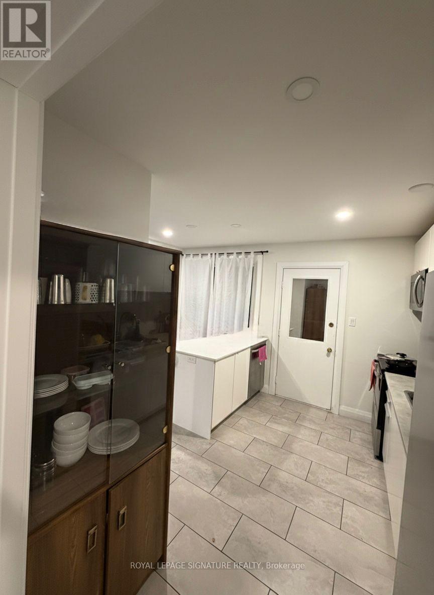 44 Oren Boulevard, Barrie (Sunnidale), Ontario  L4N 4M1 - Photo 3 - S12801090