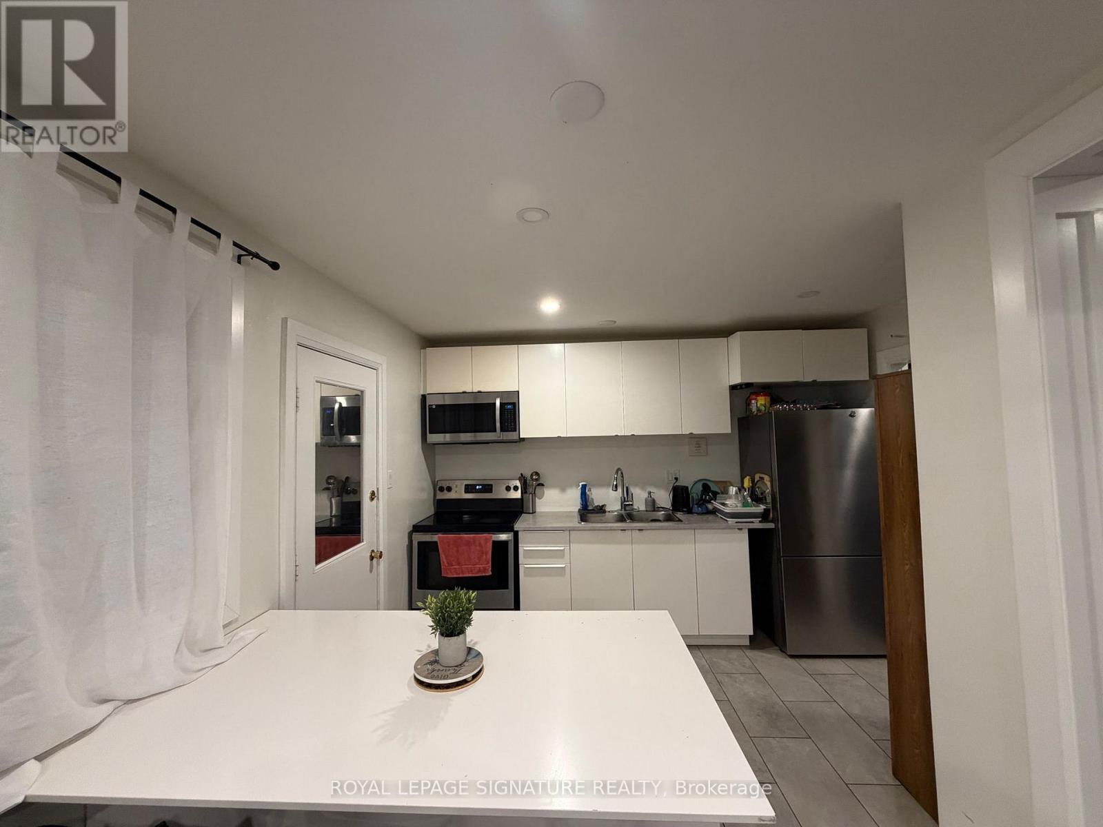 44 Oren Boulevard, Barrie (Sunnidale), Ontario  L4N 4M1 - Photo 5 - S12801090