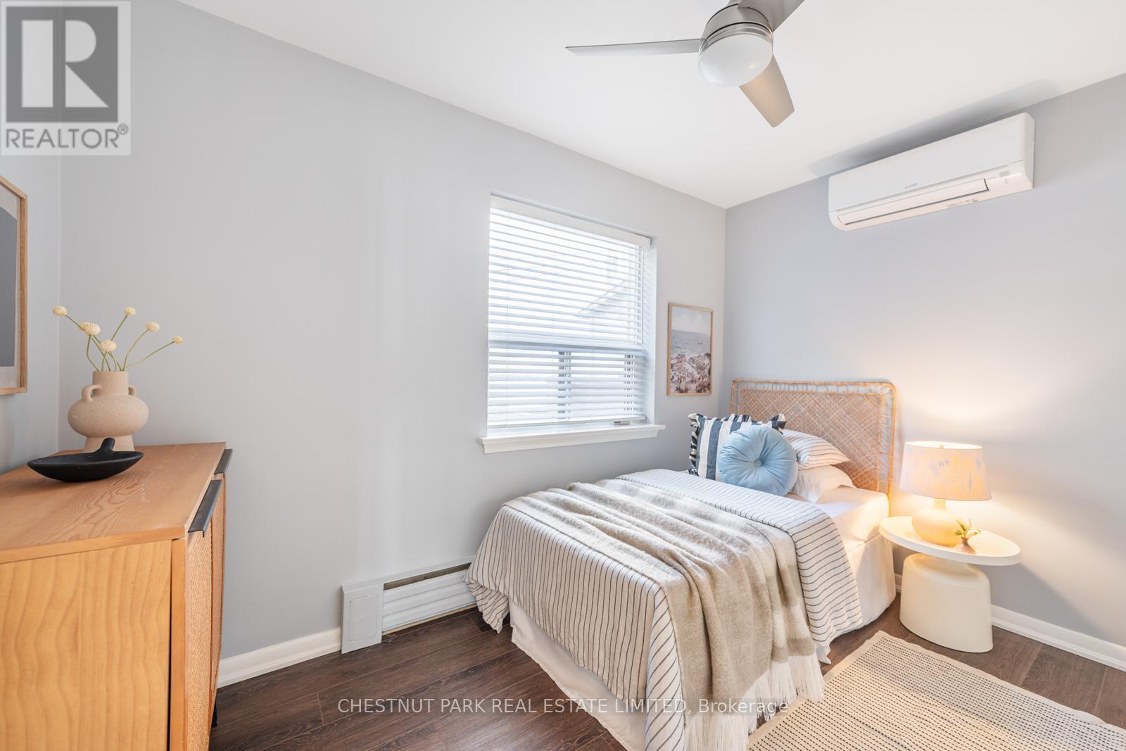 108 Hubbard Boulevard, Toronto, Ontario  M4E 1A6 - Photo 10 - E12797968