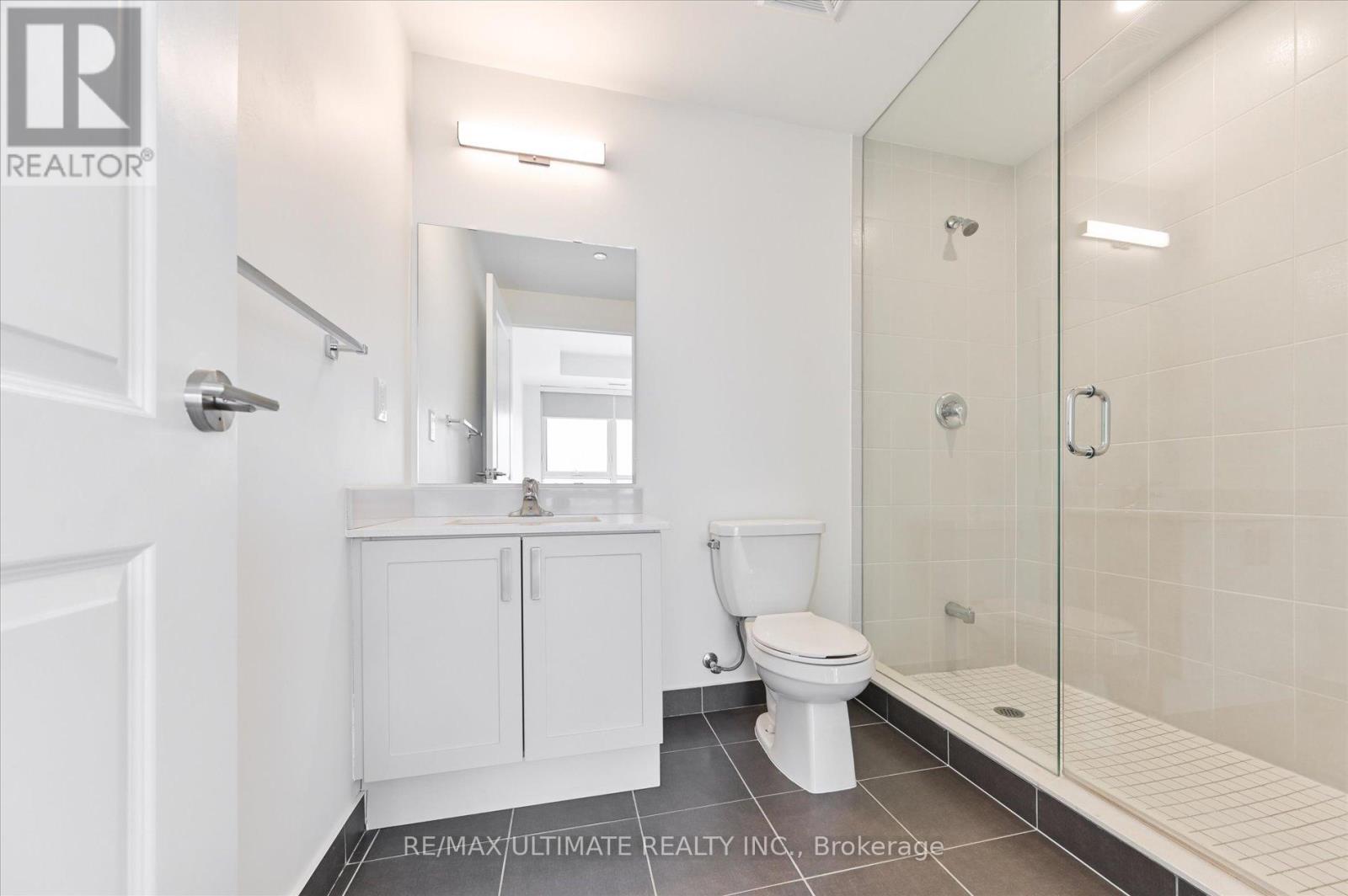 411 - 1063 Douglas Mccurdy Common, Mississauga (Lakeview), Ontario  L5G 4B1 - Photo 17 - W12801024