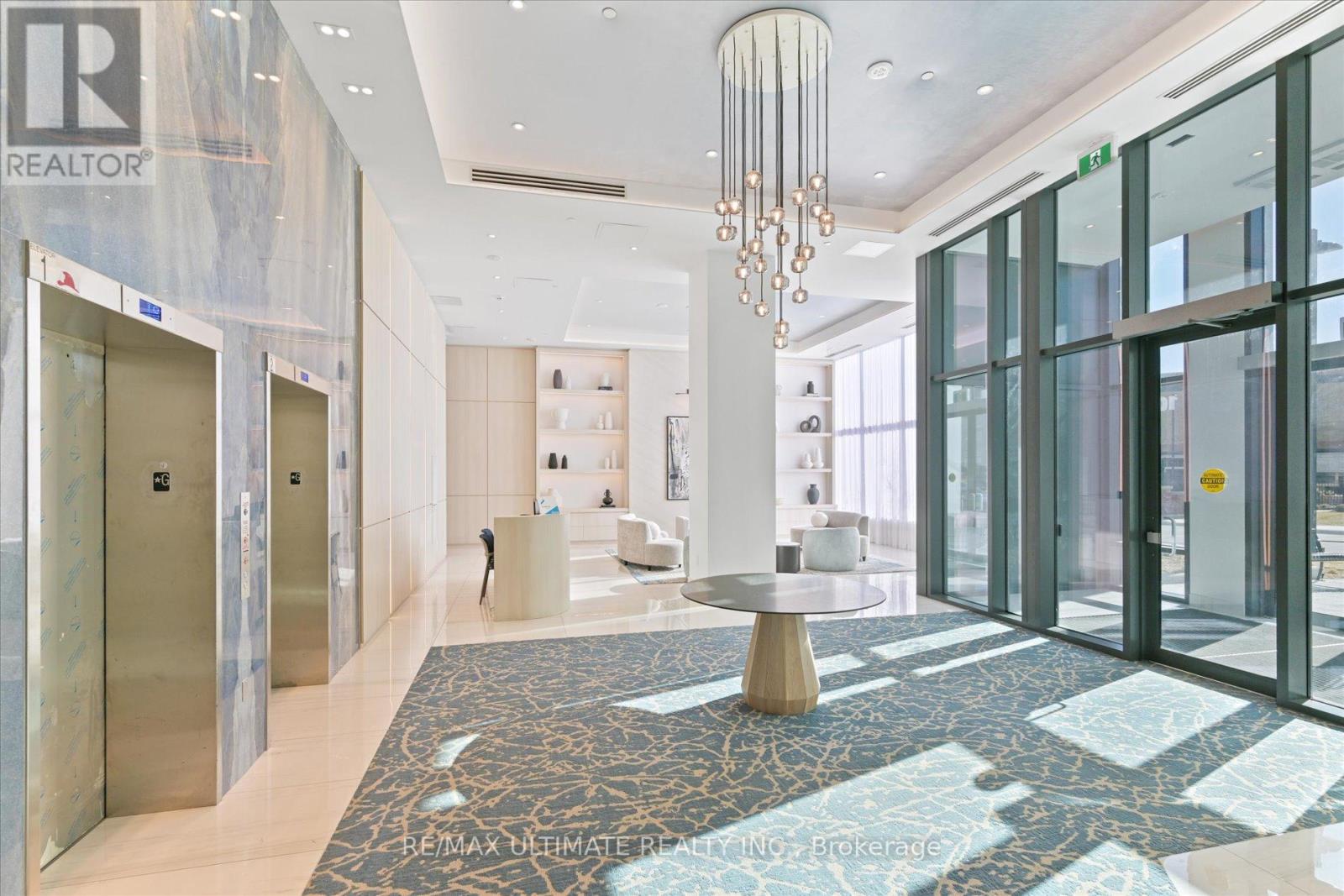 411 - 1063 Douglas Mccurdy Common, Mississauga (Lakeview), Ontario  L5G 4B1 - Photo 2 - W12801024