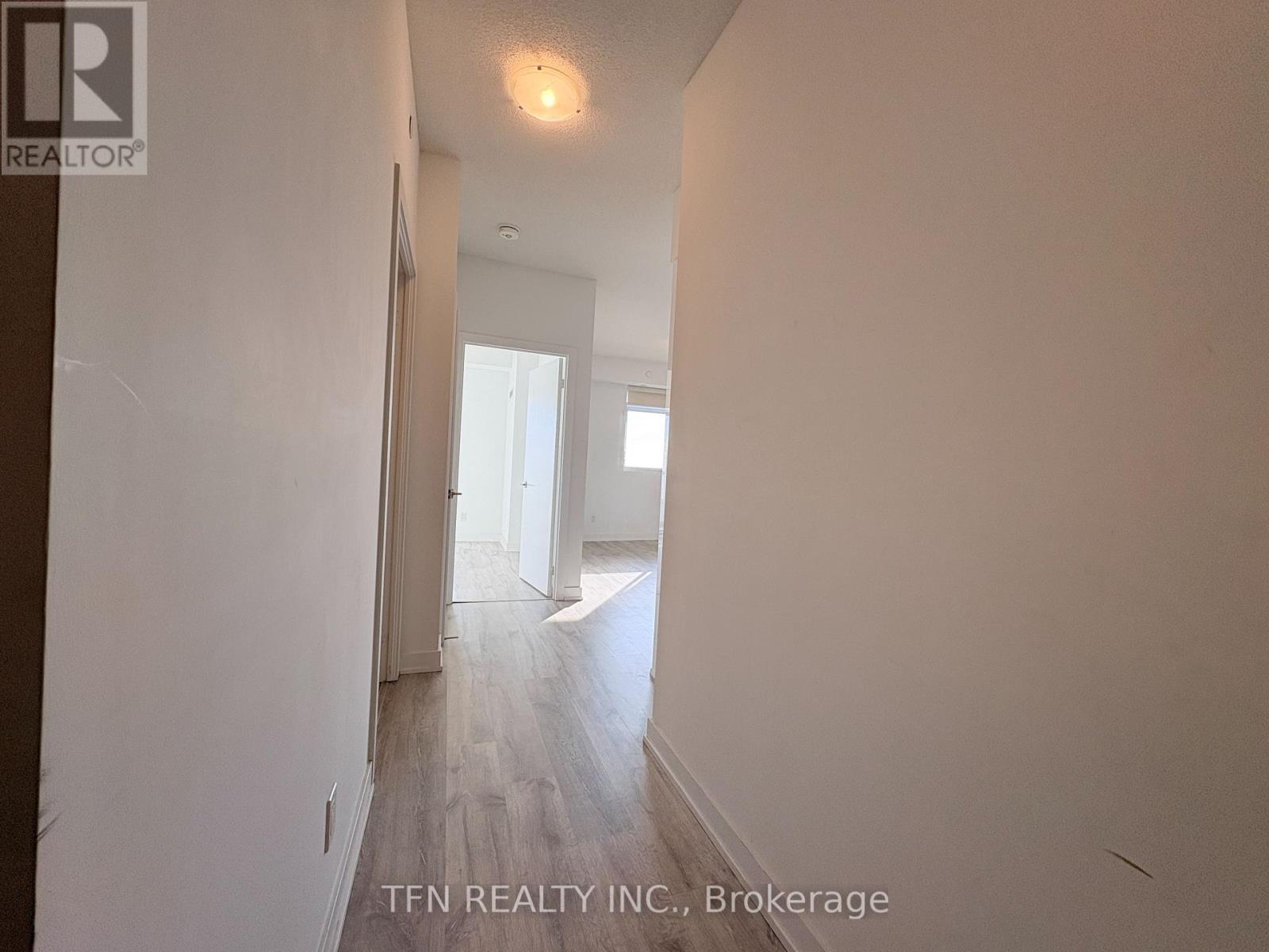 1807 - 251 Manitoba Street, Toronto, Ontario  M8Y 0C7 - Photo 8 - W12801070