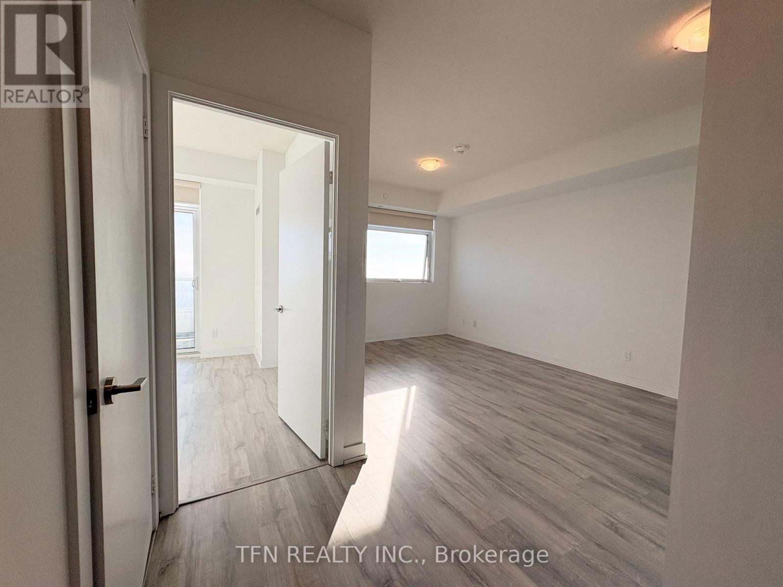 1807 - 251 Manitoba Street, Toronto, Ontario  M8Y 0C7 - Photo 9 - W12801070