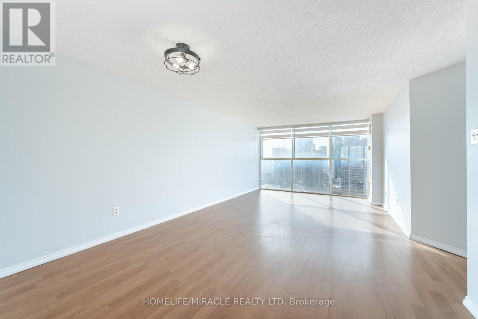 1919 - 4185 Shipp Drive, Mississauga (City Centre), Ontario  L4Z 2Y8 - Photo 6 - W12801096